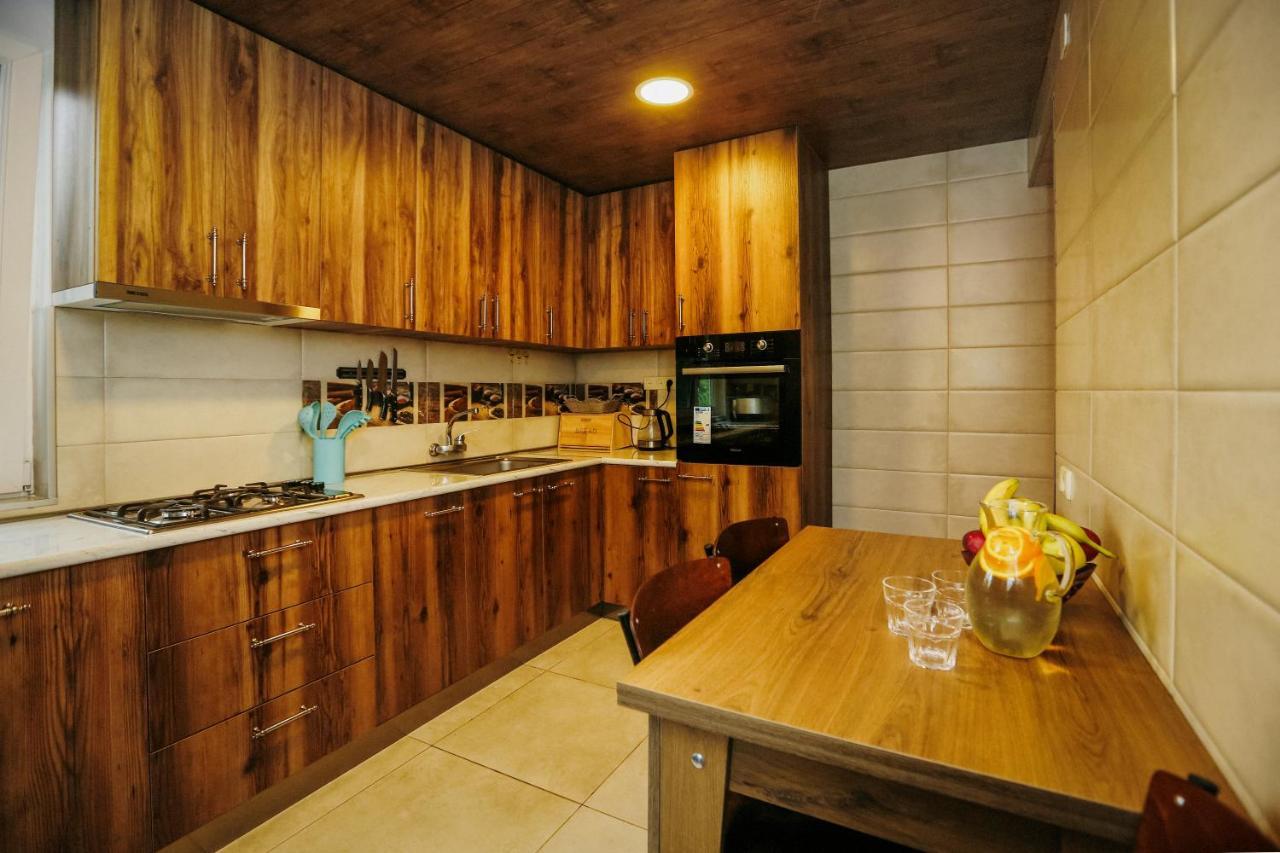 Bebo Babu Guest House Kutaisi Exterior foto